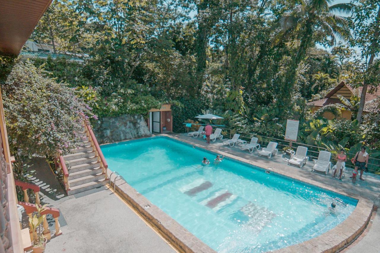 Hotel Tres Banderas Мануел Антонио Екстериор снимка